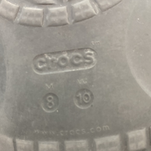 Disney Minnie Mouse Crocs - Picture 5 of 6